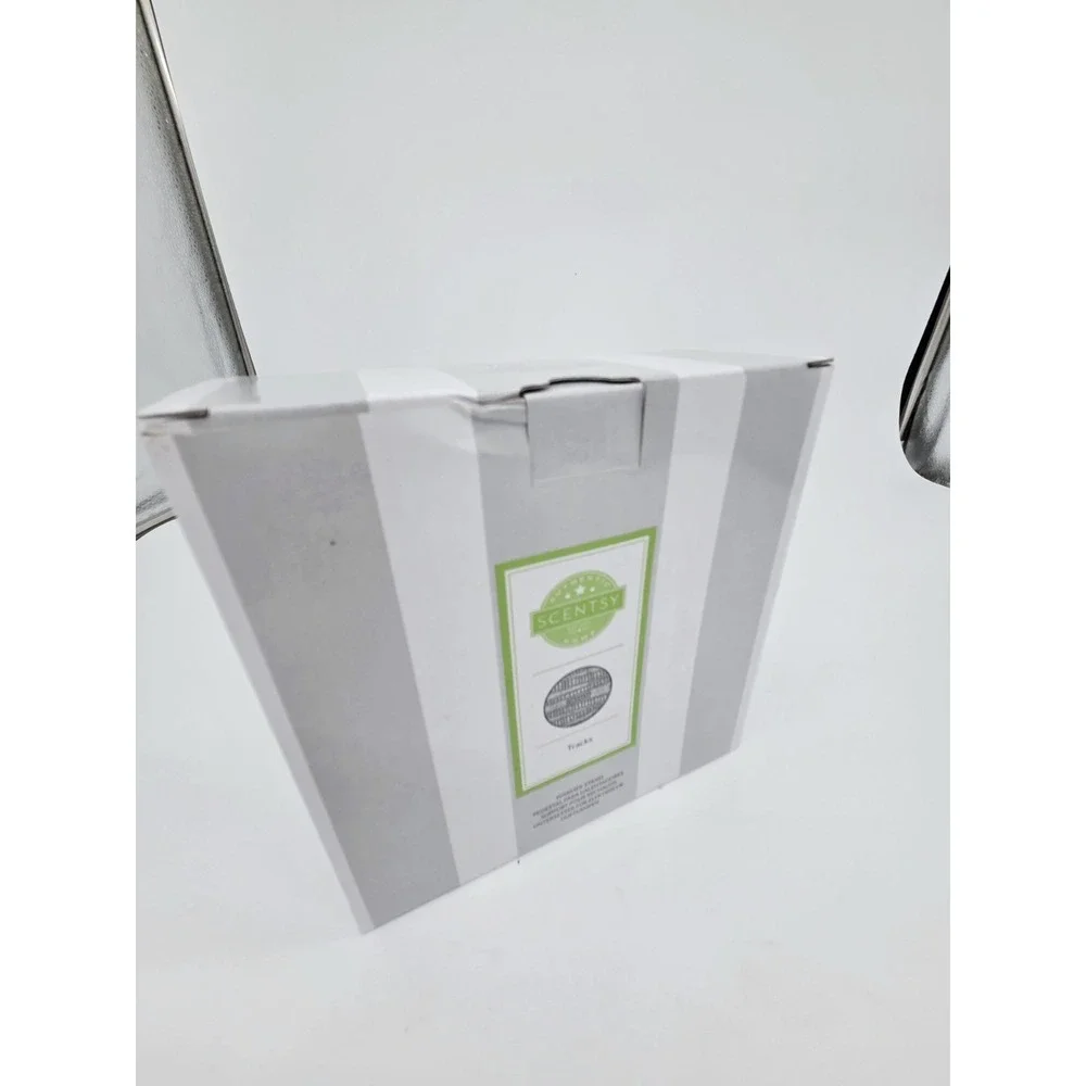 NEW Scentsy Tracks Warmer Base Stand Pedestal Hides Cord